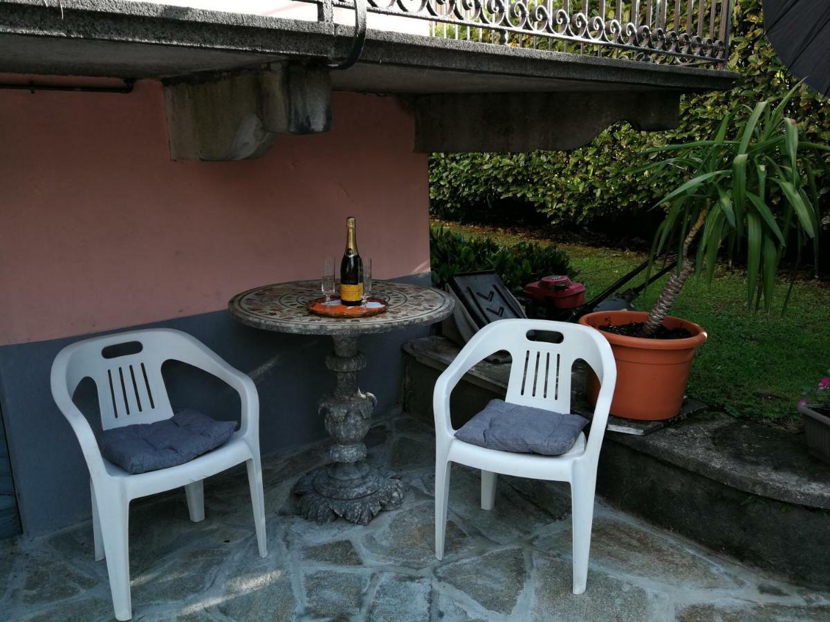 Zizzihome Bed And Breakfast Orta San Giulio Exterior photo